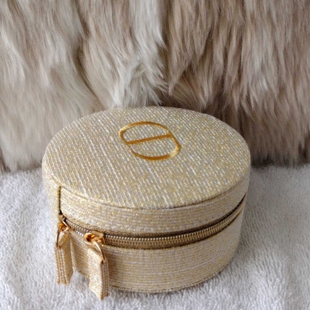 Dior Gold Compact Case - Picture 4 of 16